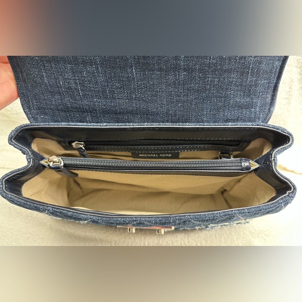 Michael Kors Sloan Large Chain Shoulder Bag-New with Tags! - Picture 9 of 15